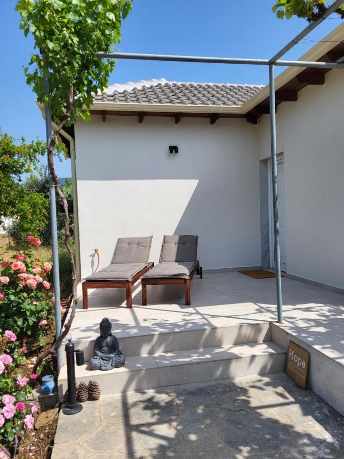 Ioannis Houses - Gemuetliches Ferienhaus Im Olivenhain Скала-Потамиас Экстерьер фото