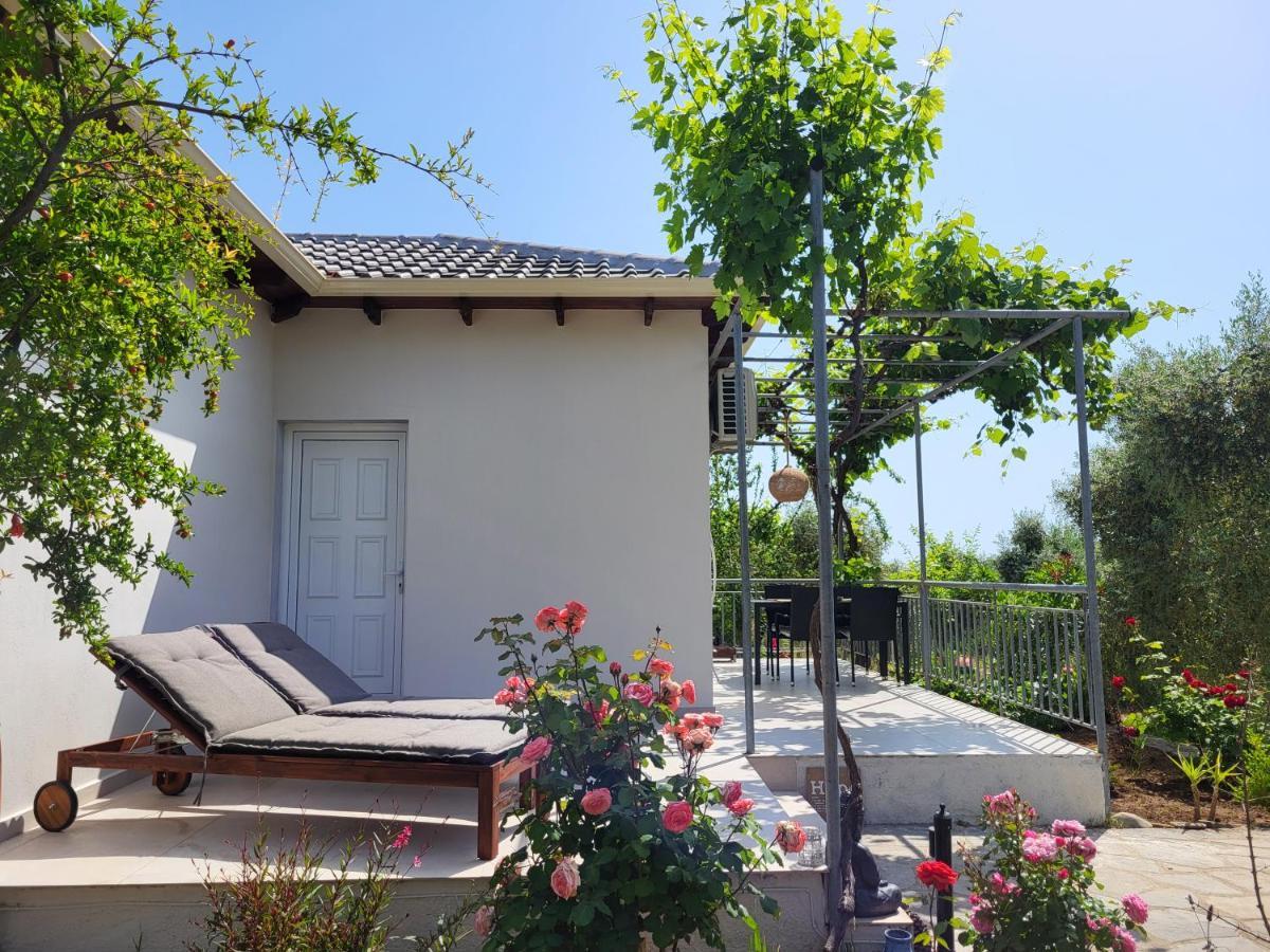 Ioannis Houses - Gemuetliches Ferienhaus Im Olivenhain Скала-Потамиас Экстерьер фото